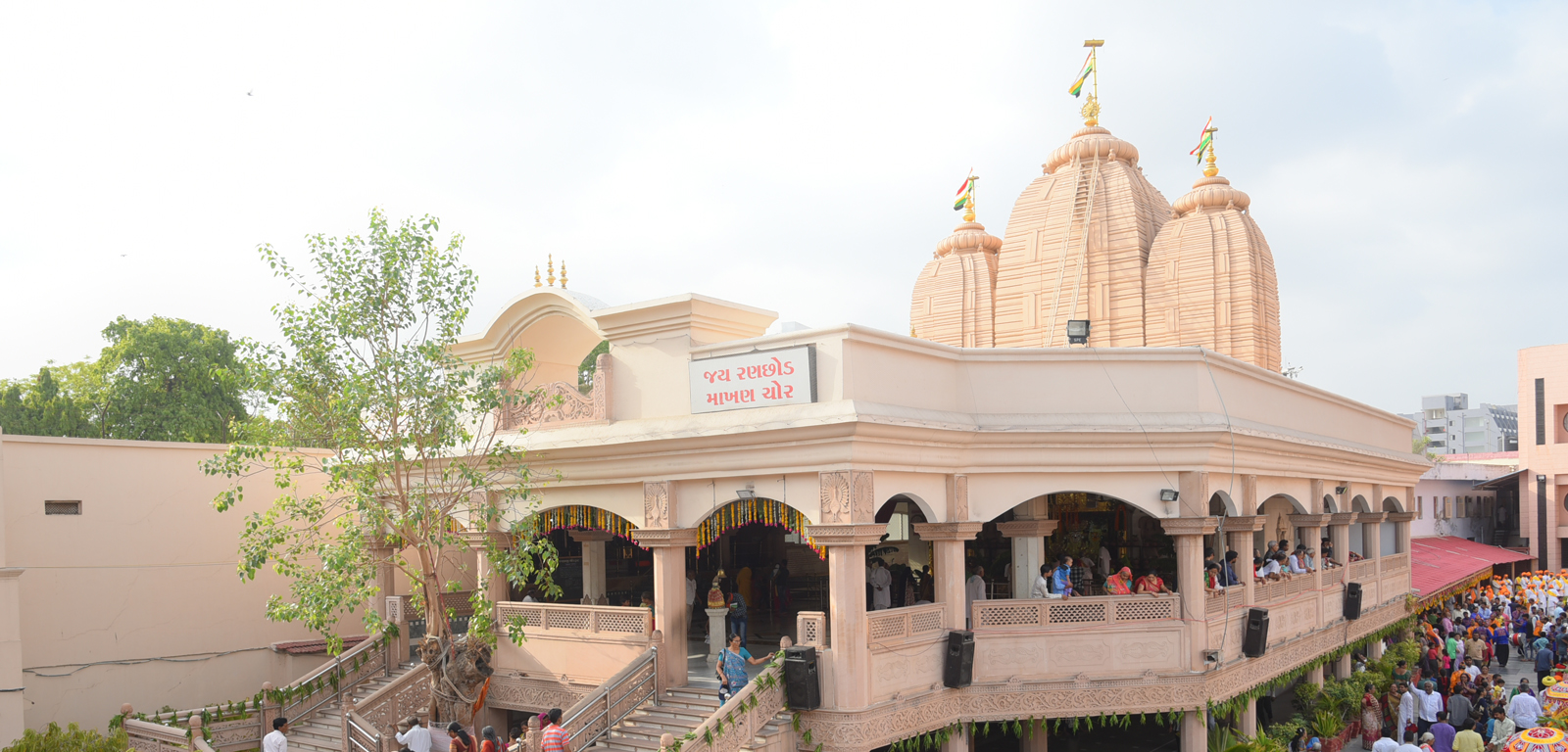 Shree Jagannathji Mandir Trust Ahmedabad, Jagannath Temple Ahmedabad ...